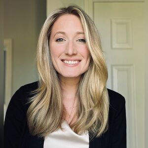 Meet your Posher, Desiree